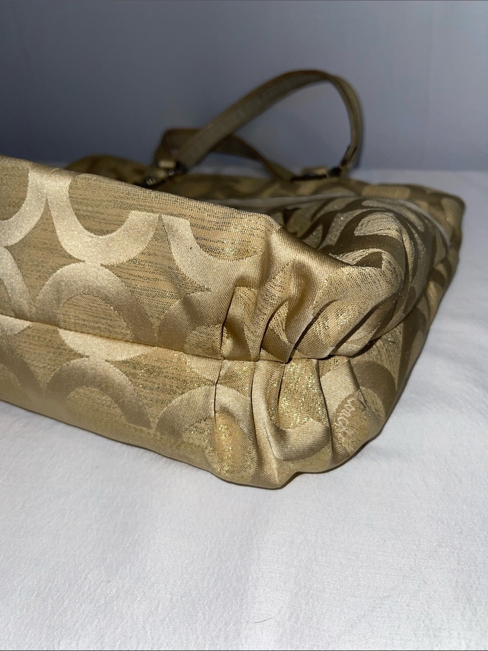 Coach Poppy Glam Gold Metallic Signature Lurex Tote Bag F1026-15865 - Picture 8 of 12
